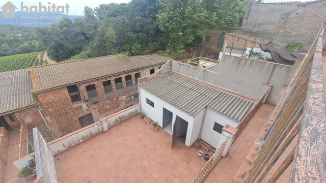 Casa señorial con historia y encanto en el centro de la beguda alta — 31