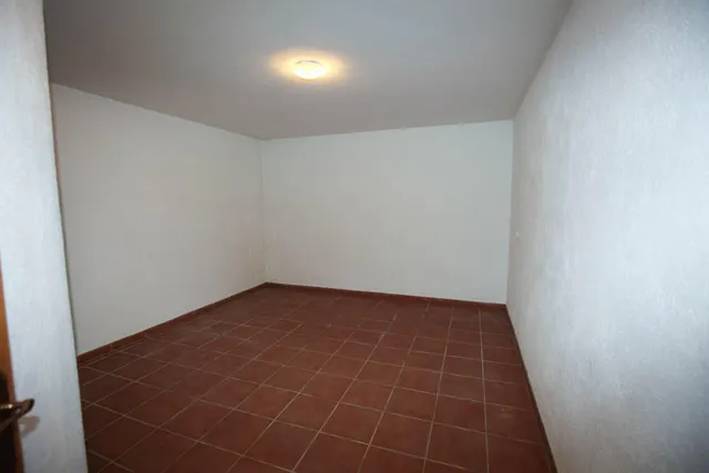 Chalet independiente con gran terraza en Calafell — 16