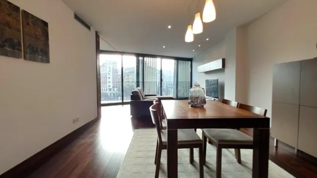 Se Alquila Bonita vivienda de 2 Dormitorios y 2 baños en Zon - foto 5