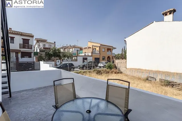 Casa en venta en Monachil (Granada) – Amplia, luminosa y con gran potencial — 31