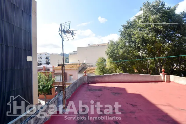 ¡ESPECTACULAR! AMPLIO, IMPECABLE Y MUY LUMINOSO  CON GRAN TERRAZA — 15