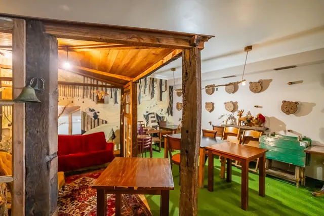 Restaurante 225m² en venta - Centro — 15