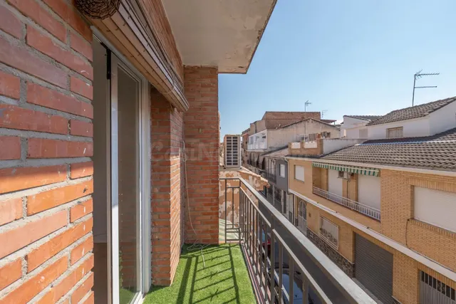 ¡Oportunidad en Armilla! Piso reformado de 3 dormitorios. - foto 4