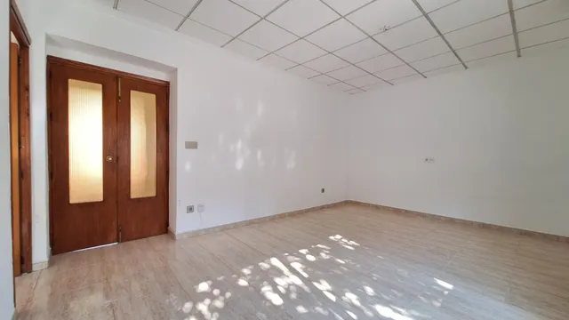 Casa SIN AMUEBLAR de tres dormitorios y patio en Vistabella — 7