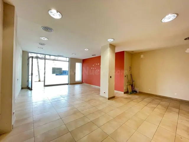 Local comercial en el centro de Roses — 7