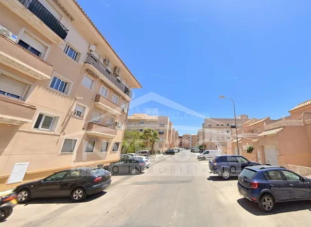 VENTA DE VIVIENDA EN HUERCAL DE ALMERIA - foto 3