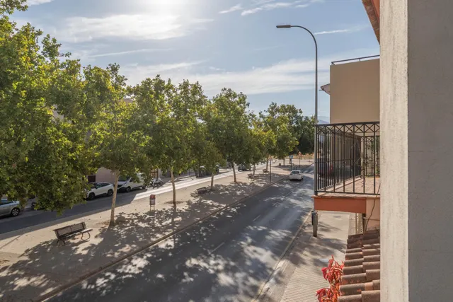 Edificio de 3 plantas destinado a oficinas junto a Centro Comercial Serrallo — 33