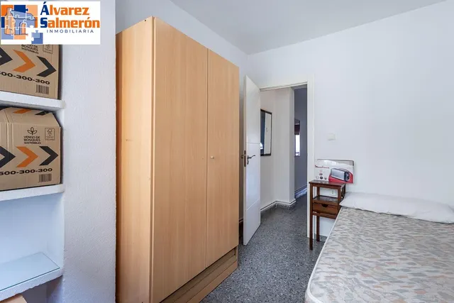Piso amplio y luminoso en Ronda–Arabial — 21