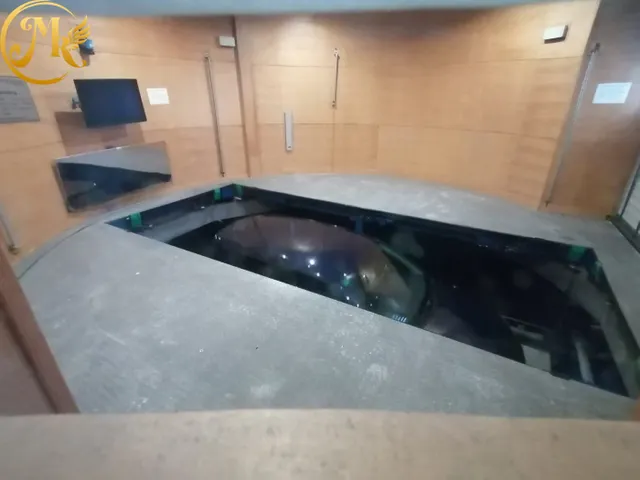 PLENO CENTRO, ZONA GUEVARA. APARCAMIENTO AUTOMÁTICO. — 7