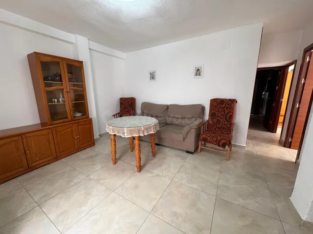 PISO DE 3 habitaciones EN LA JUDERÍA – EXTERIOR, LUMINOSO Y  - foto 2
