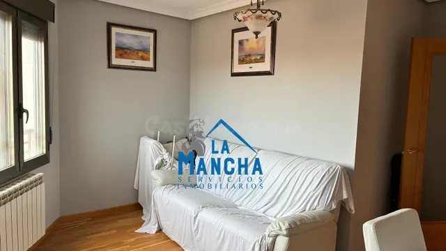 *250.000€* INMOBILIARIA LA MANCHA VENDE PISO EN ZONA FERIA D - foto 5