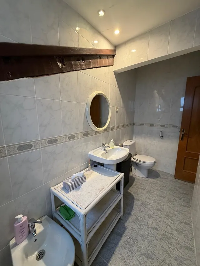 ACOGEDOR APARTAMENTO amueblado en pleno CENTRO de Madrid — 26