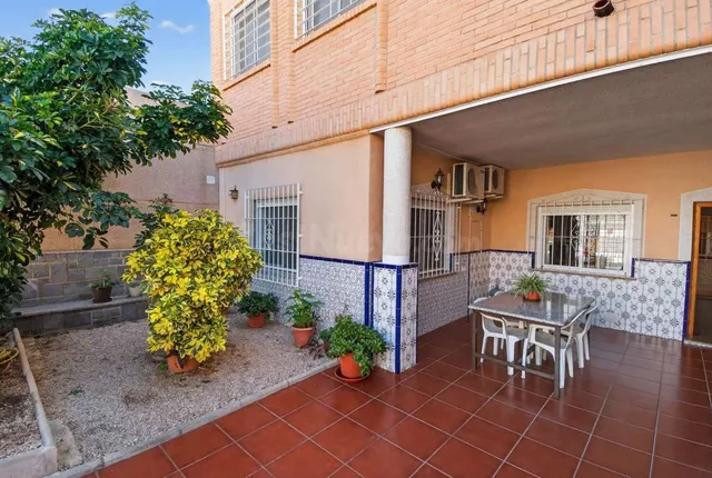 Villa 5 habitaciones 256m² en venta - LA PUNTICA — 2