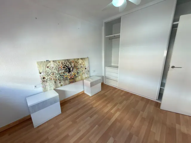 Espacioso y Moderno Piso Reformado en Altozano, Alicante - ¡Tu Nuevo Hogar Te Espera! — 13
