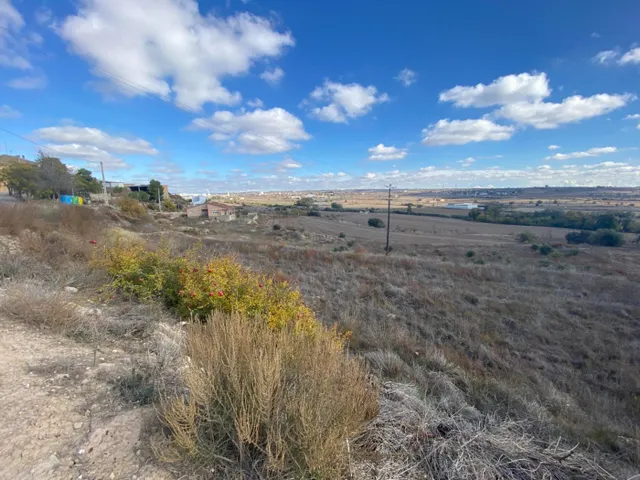 Terreno Urbanizable  en Torrefeta i florejacs, a 3km de Guissona — 38