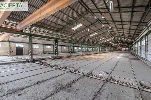 Terreno industrial a la entrada de Illora — 25