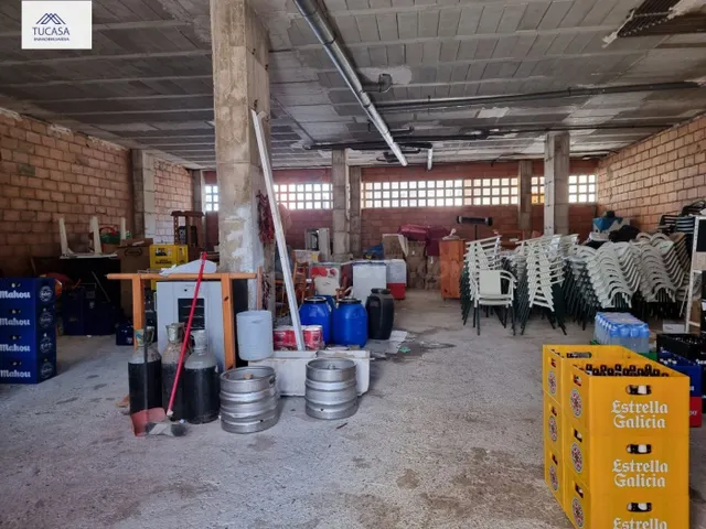 Local comercial 170m² en alquiler - Urbanizacion