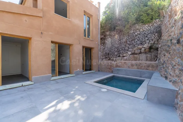 CASA OBRA NUEVA UNIFAMILIAR CON PISCINA Y GARAJE - foto 5