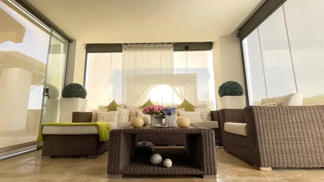 Apartamento de lujo en planta baja con vistas panorámicas al mar en los flamingos, Benahavís — 6