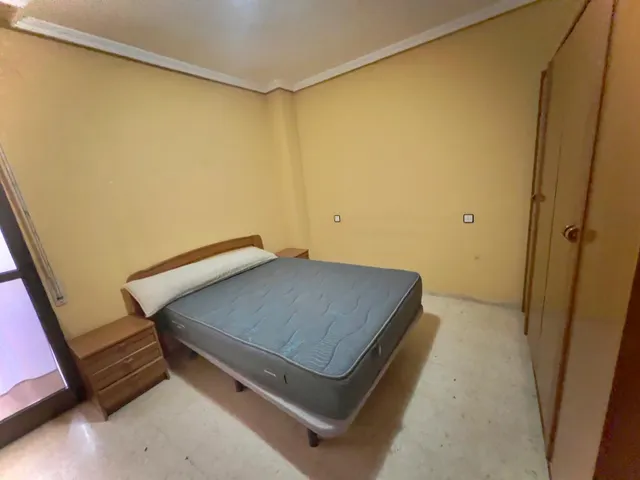 Apartamento con garaje en el centro — 12