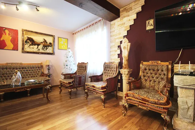 AMPLIO CHALET INDEPENDIENTE EN VENTA EN SIERRA PERENCHIZA — 9