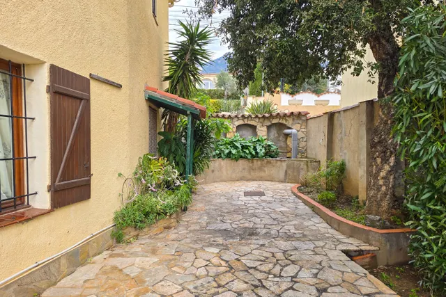 Exclusiva Casa en Mas Fumats con Vistas a la Badía de Rosas — 44