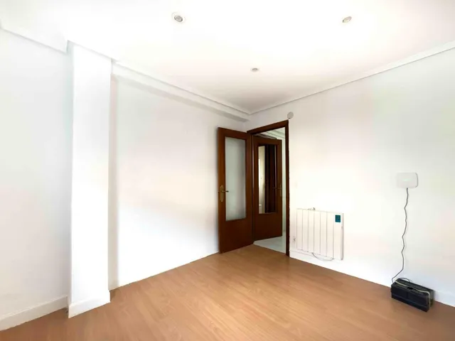 Piso en Basauri — 9