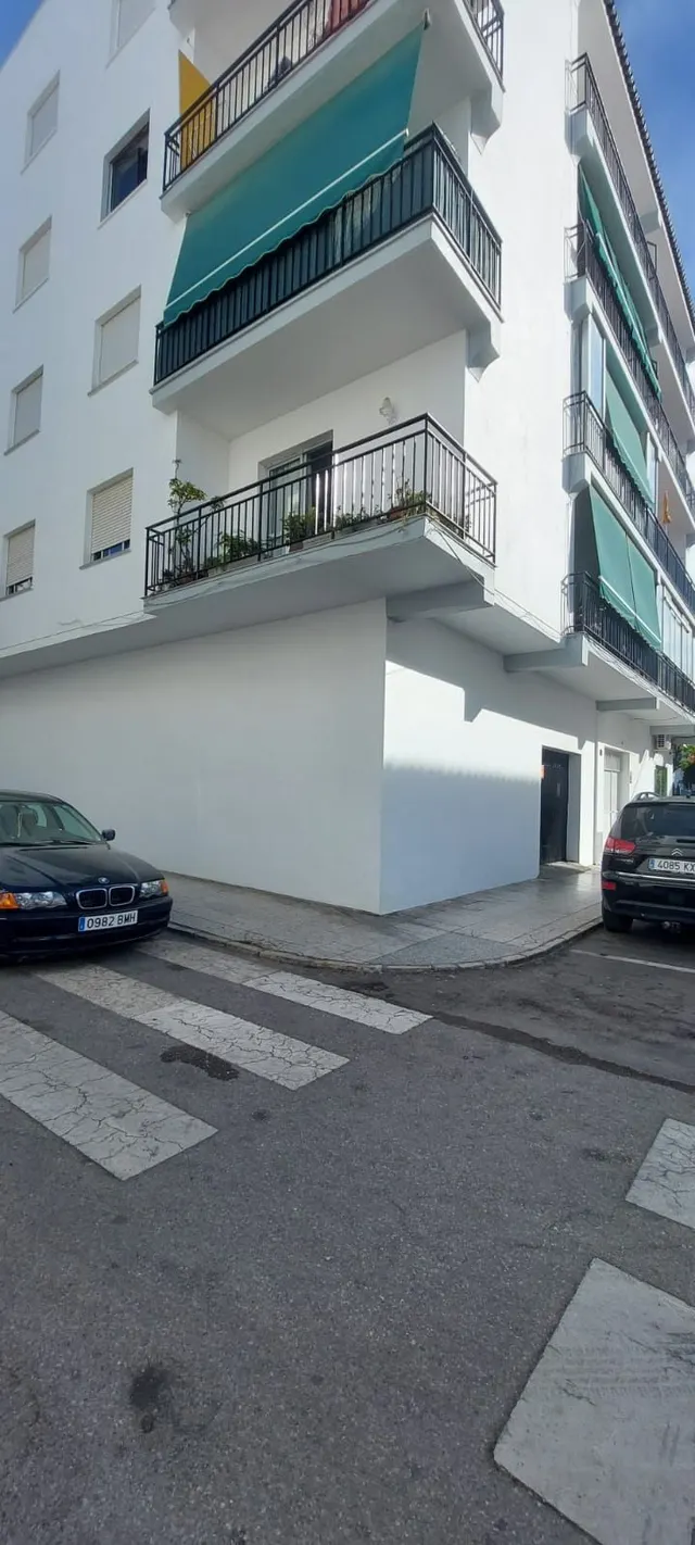 Local comercial 81m² en venta - Costa Del Sol — 8