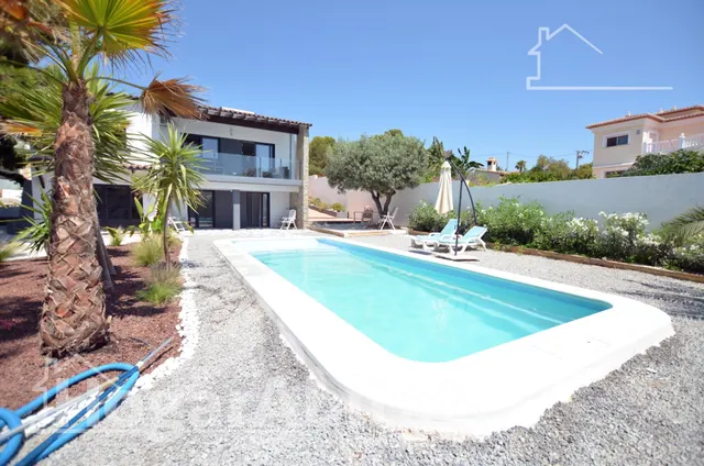 PRECIOSO CHALET REFORMADO CON PISCINA, GARAJE Y DOS TERRAZAS — 7