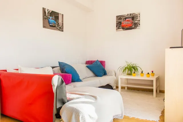 Se alquila habitación al lado del centro - foto 3