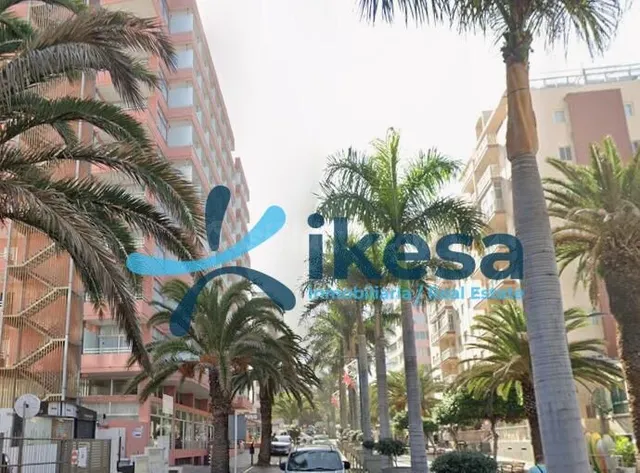 Locales comerciales en una de las avenidas más transitadas d - foto 2