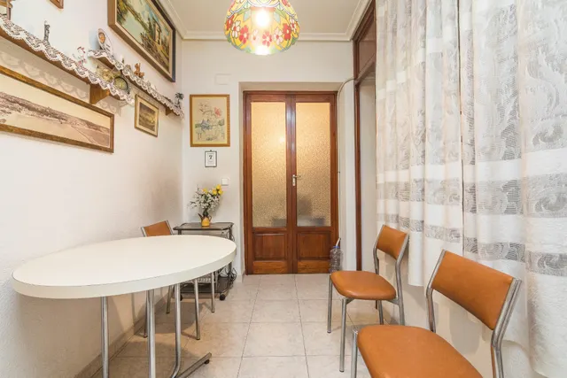 VIVIENDA UNIFAMILIAR CENTRICA — 24