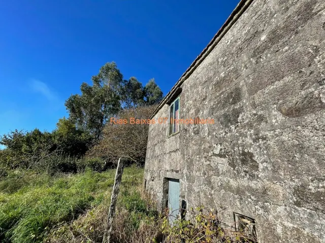 REF 2926 CASA DE PIEDRA PLANTA BAJA 2 DORM. CON 1455m2 TERRE - foto 3