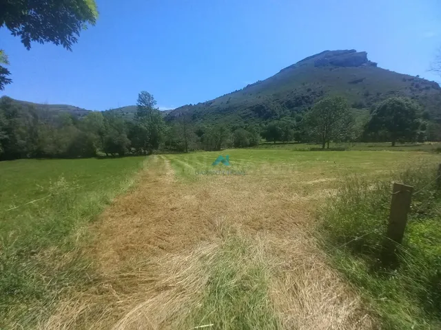 Se vende terreno rústico en Matienzo, Ruesga - foto 2