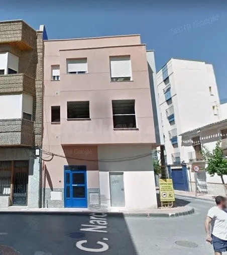OPORTUNIDAD LOCAL COMERCIAL A 2 CALLES - foto 2