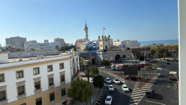 Oficina en Alquiler en el Centro de Cádiz - Ideal para Negocios — 6