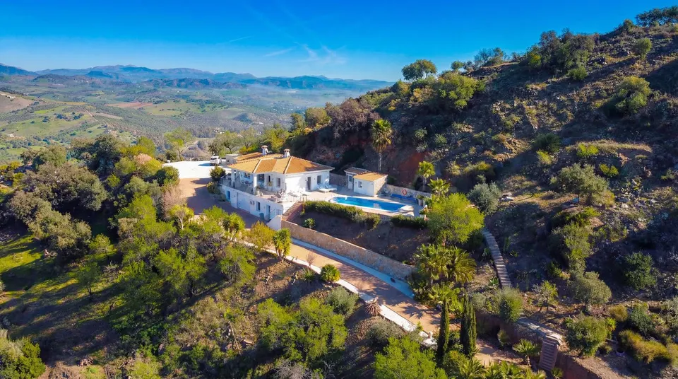 Chalet 4 habitaciones 357m² en venta - South of spain