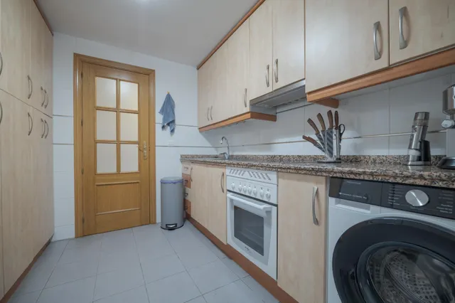 Una vivienda ideal con 2 dormitorios tanto para vivir con total comodidad en planta baja y sin barreras como para inversión segura. ¡Lista para entrar a disfrutar! En Churriana de la Vega. — 14
