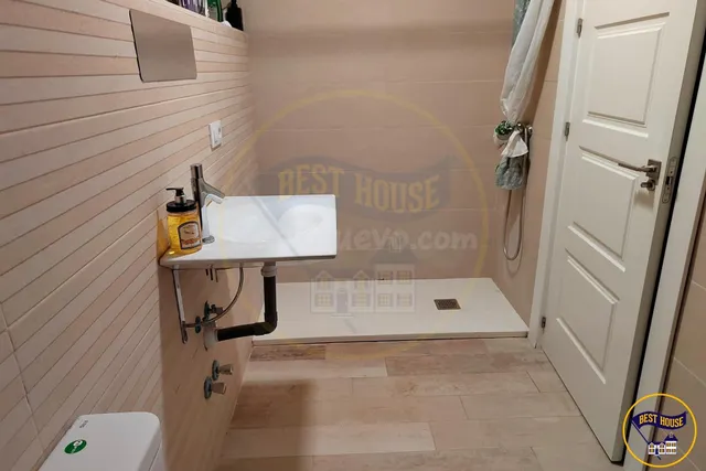 PISO EN VENTA EN PLENO CENTRO DE CUENCA - foto 5