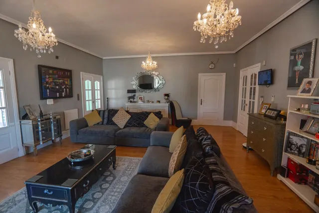 Chalet 6 habitaciones 299m² en venta - Comunidad valenciana — 6