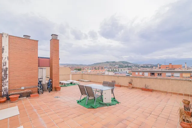 Exclusivo atico en residencial gran parque  en venta de 4 dormitorios en el barrio albayda — 40