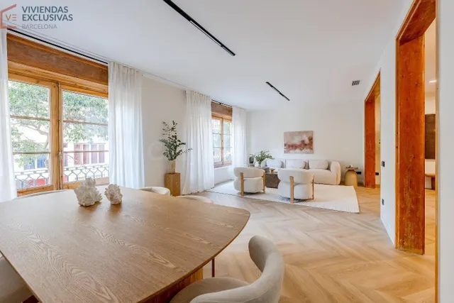 Vivienda de 214 m2 reformada con 4 dormitorios, suite y dos  - foto 3