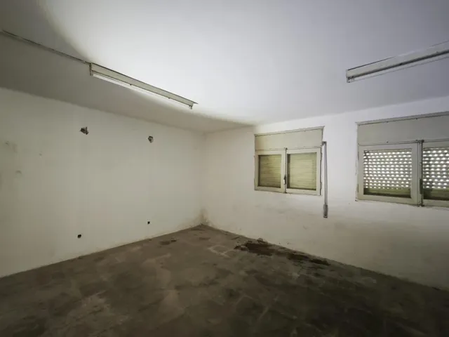 LOCAL DE 124 M2 EN PLENO CENTRO DE AVINYÓ — 7