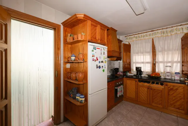 Chalet independiente con piscina en Híjar, Las Gabias — 14