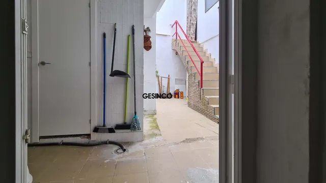 CASA REFORMADA EN VENTA EN ONTINYENT — 27