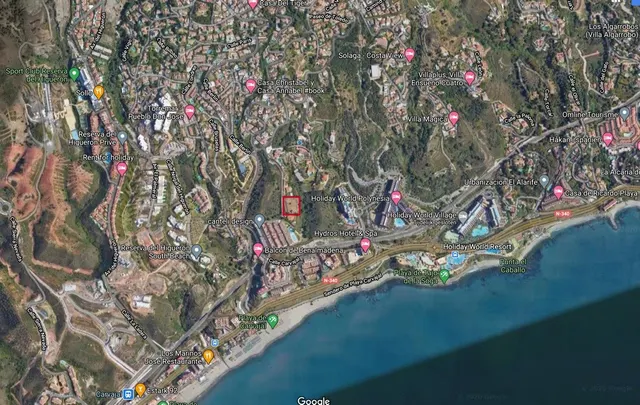 ¡Inversión con Vistas Eternas al Mar! Parcela de 4.363 m2 en Benalmádena (Sector SP-18), junto a Holiday World — 9