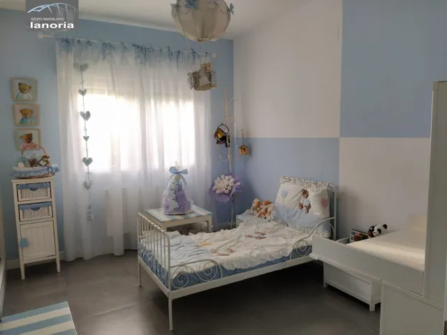Grupo la Noria Vende Chalet Urbano de 370m2 a pocos km de Albacete. — 44