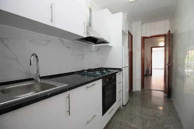 BONITO PISO EN ALQUILER EN CALLE DESPUIG — 17