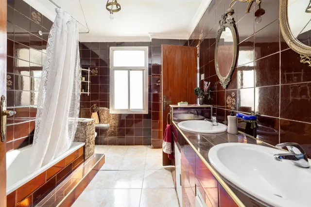 FABULOSA CASA EN EL CENTRO DE ALHENDIN — 24