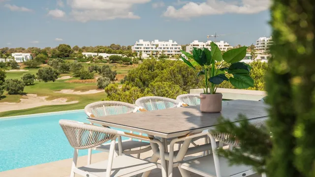Villa 4 habitaciones 250m² en venta - Las Colinas Golf - foto 4
